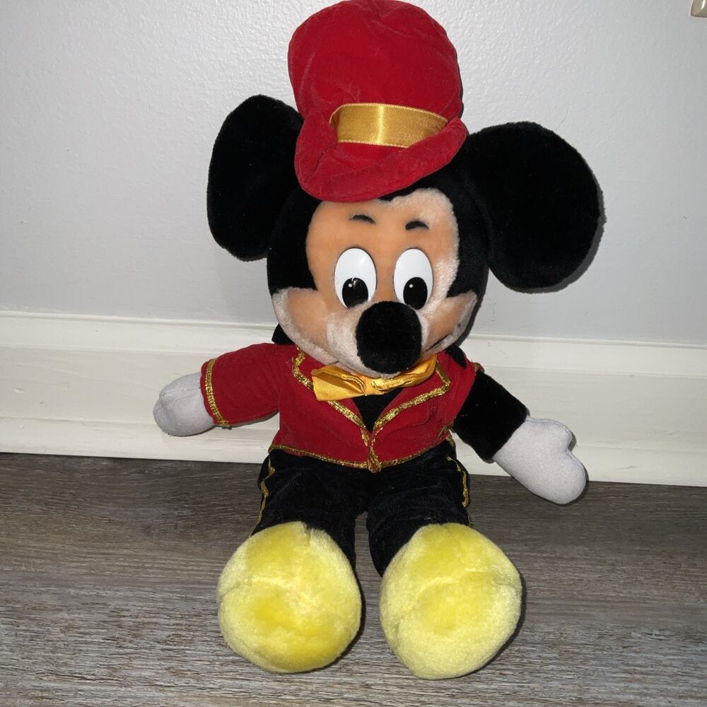 Circus Fantasy Disneyland Mickey Mouse 1987 Plush Doll Stuffed Animal